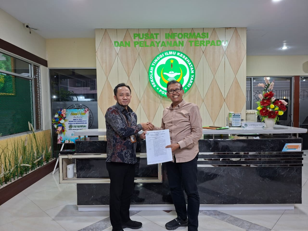 Ketua Pengurus YARSI Pontianak Serahkan SK Wakil Ketua STIKes YARSI Pontianak Periode 2026–2030